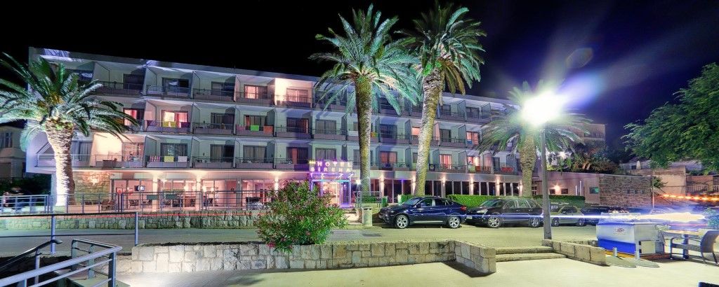 Hotel Sirena Podgora Exterior photo